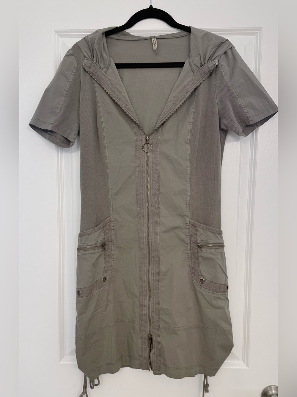 XCVI WEARABLES Lenchen  Olive, Zip-Front Hooded Dress